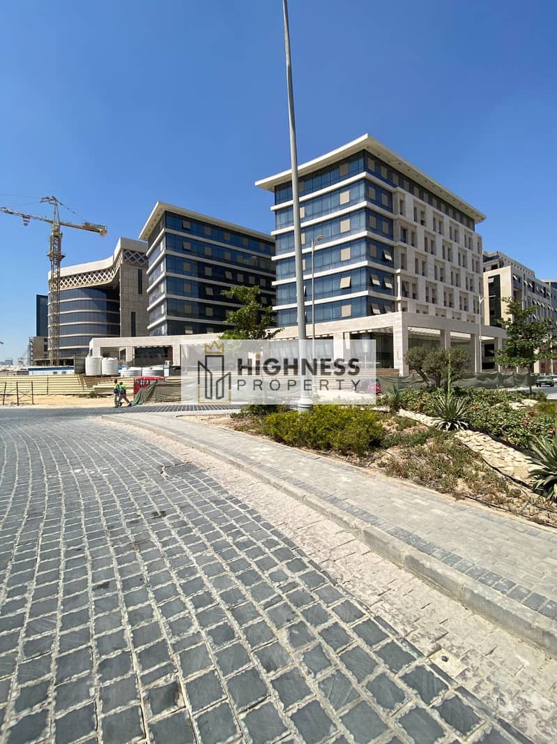 3 WhatsApp Image 2025-10-21 at 6.16. 11 PM. jpeg