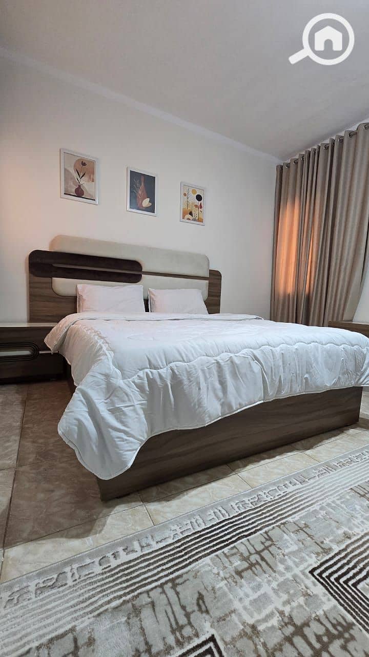 8 bce28637-62d5-4dec-8d84-22d4dffa5545. jpg