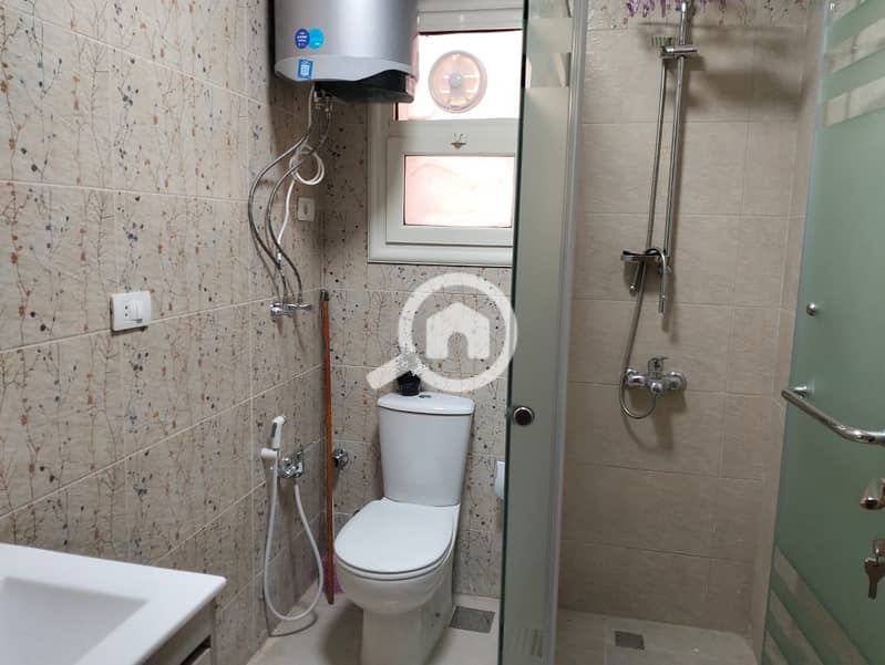 10 WhatsApp Image 2025-10-28 at 11.15. 56 (1). jpeg