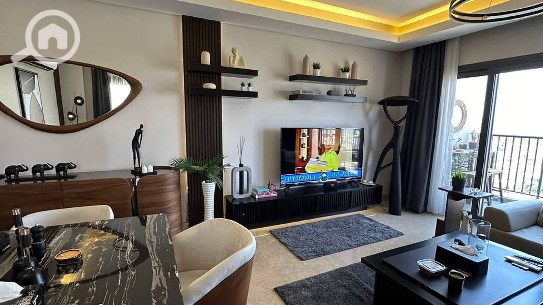 12 WhatsApp Image 2025-10-21 at 17.20. 43_303bf732. jpg