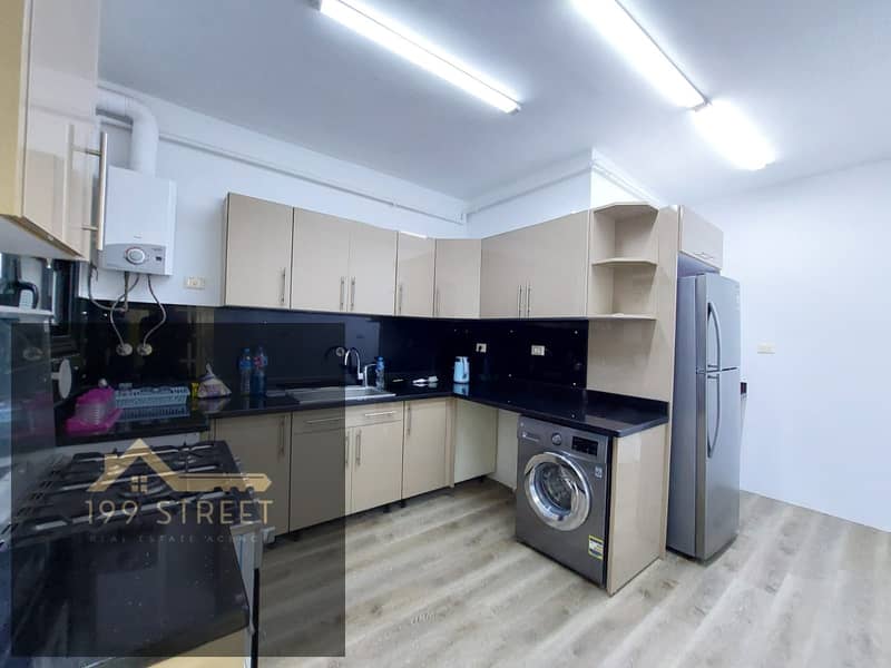 6 WhatsApp Image 2025-10-12 at 12.27. 04-2. jpeg