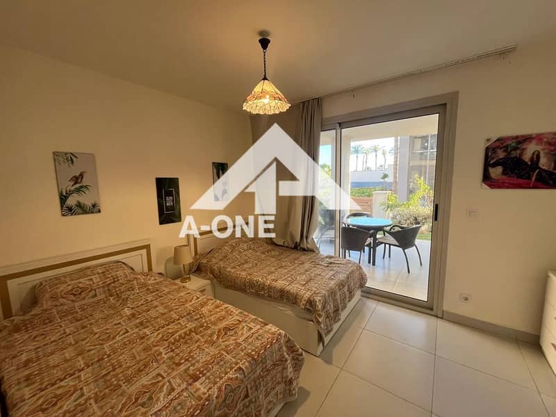 6 89eeca48-33d3-4a51-aea1-ab69545b05e2. jpeg