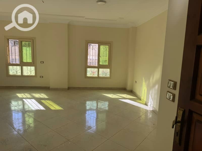 4 WhatsApp Image 2025-10-26 at 13.07. 35_8cd0e760. jpg