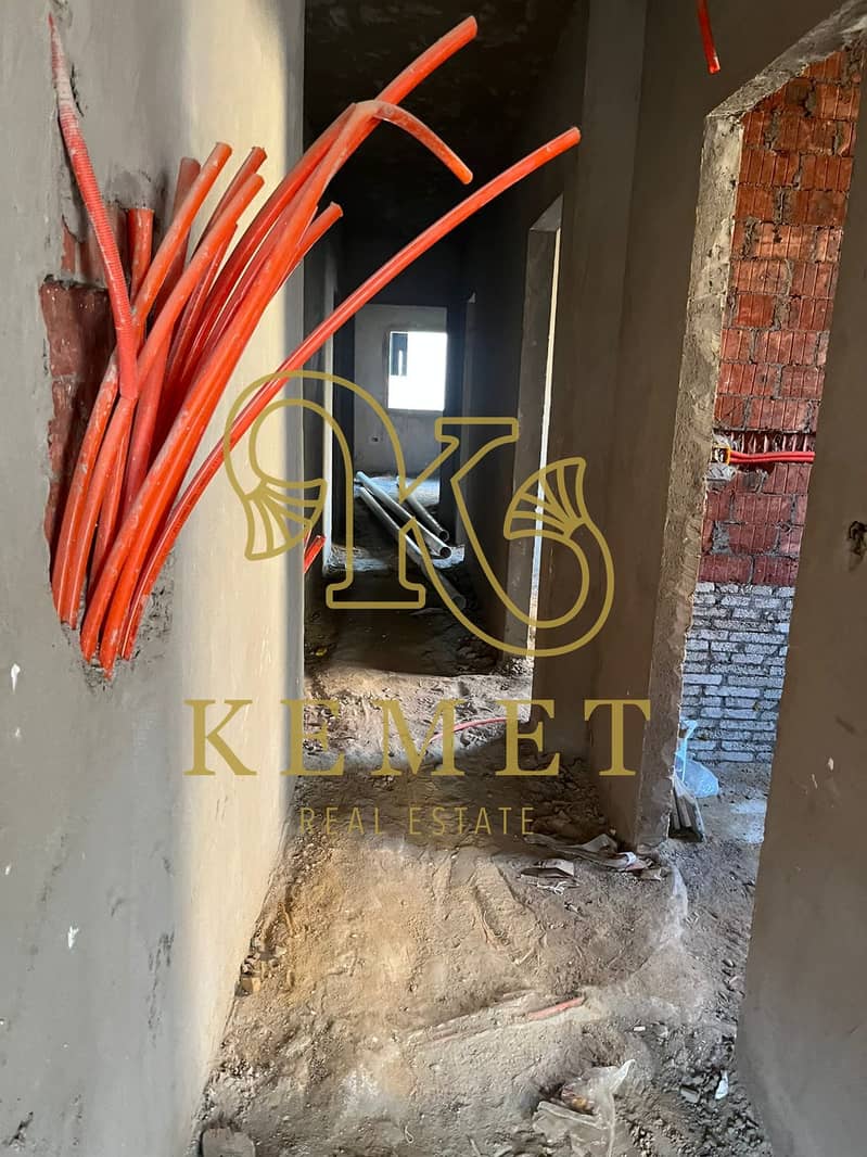 3 19712e44-76d4-42b2-97ea-b604717a238a. jpg