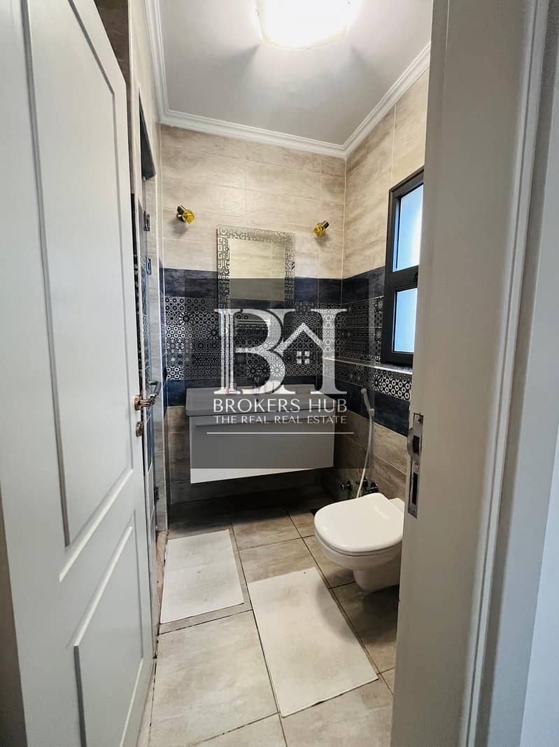 11 WhatsApp Image 2025-10-28 at 12.21. 11 PM (1). jpeg