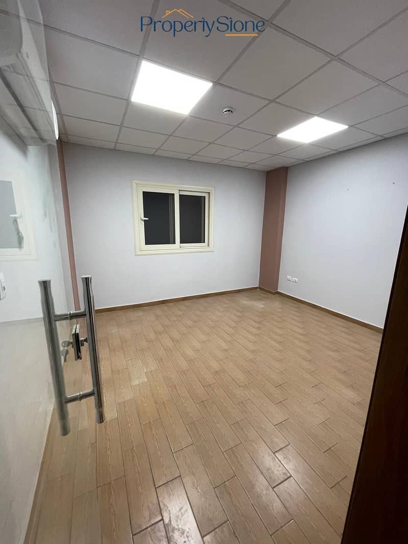 8 WhatsApp Image 2025-10-28 at 5.35. 57 PM. jpeg