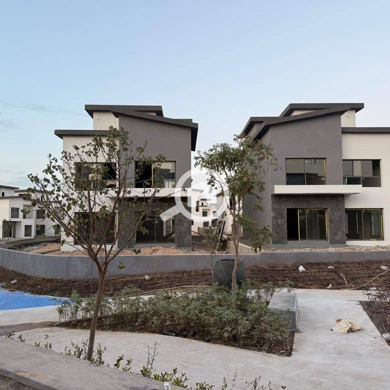 7 فيلا-استلام-فوري-في-كمبوند-كريك-تاون-Creek-Town-5-1-780x780. jpeg