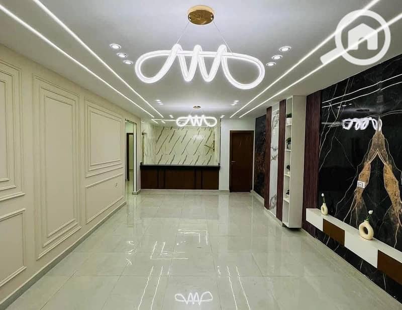 2 a5ab0a8c-0ac7-4784-bc2e-2061aca41301. jpg