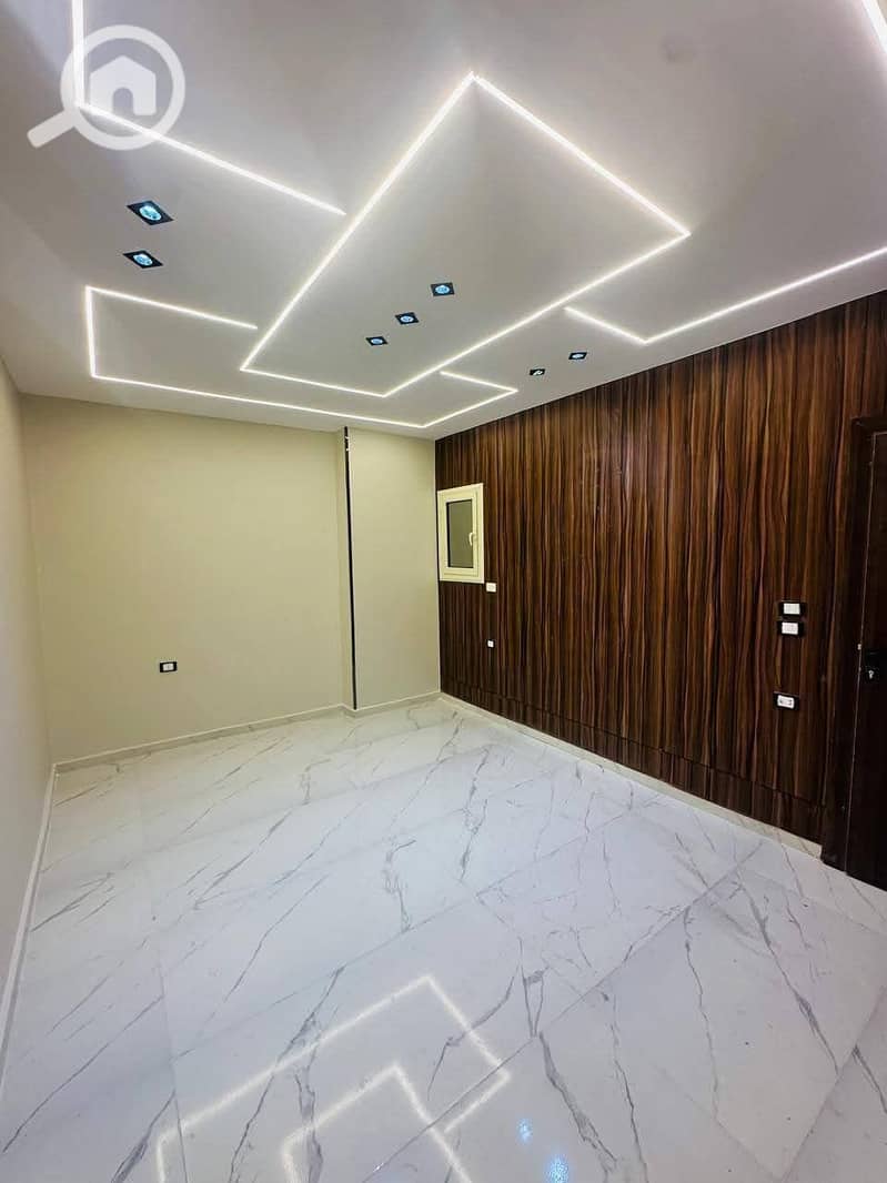 6 9f5078ce-d8b6-4458-981f-55eaedc5fd90. jpg