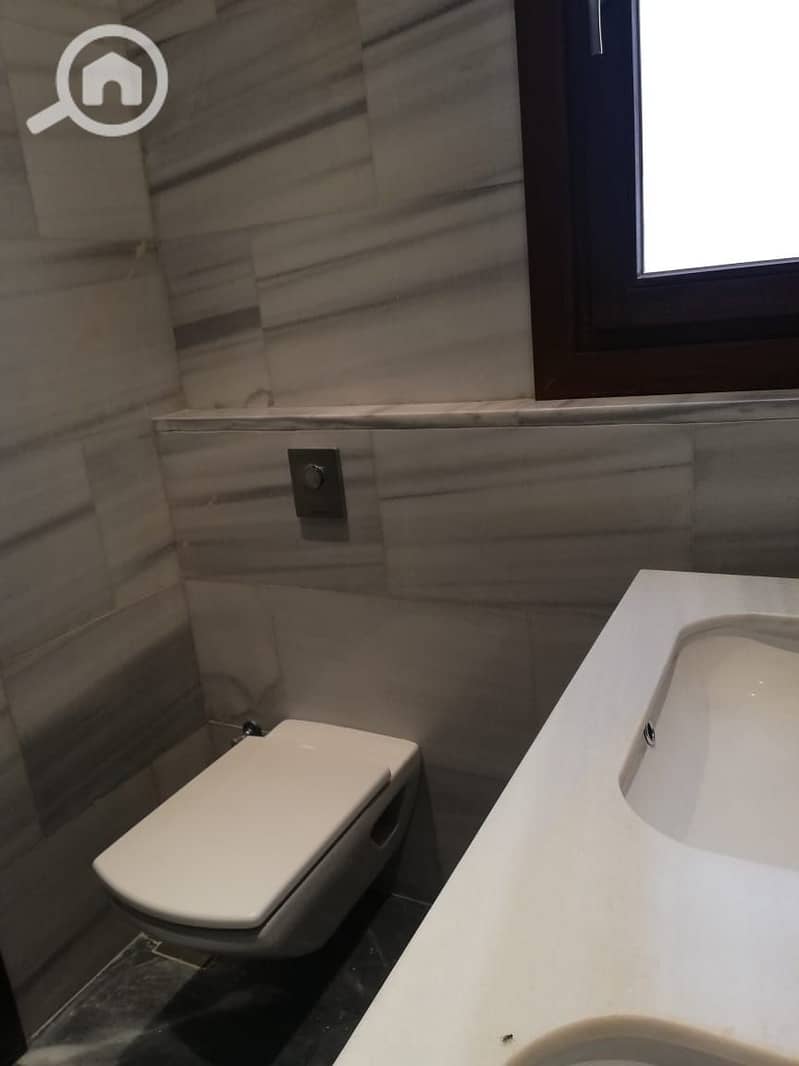 5 WhatsApp Image 2025-10-25 at 8.19. 58 PM. jpeg