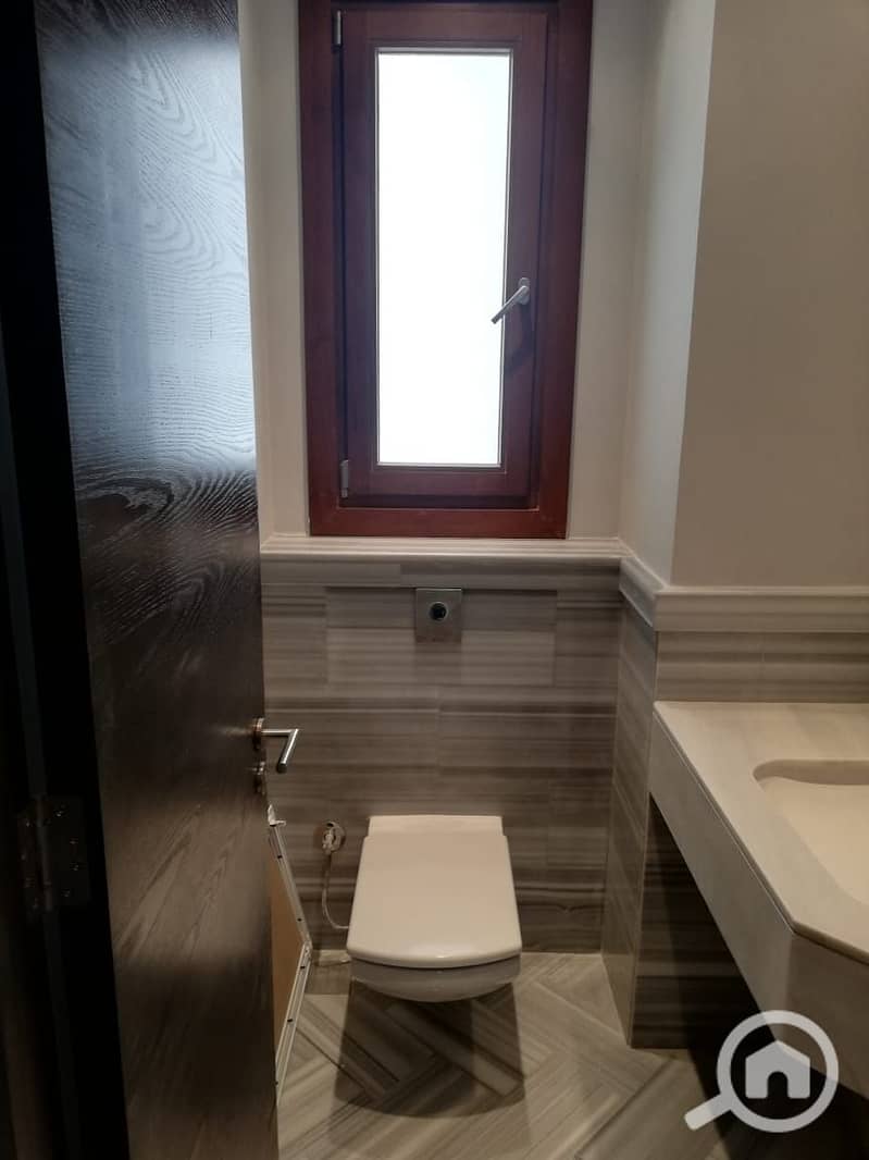 7 WhatsApp Image 2025-10-25 at 8.19. 59 PM (1). jpeg