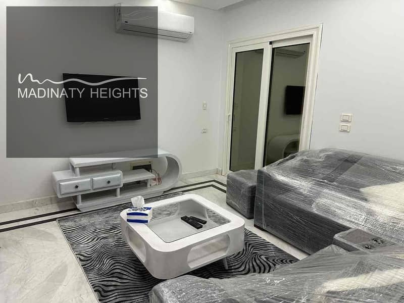 14 318131de-107c-4a0e-8e35-94a07ff8d1f7. jpg