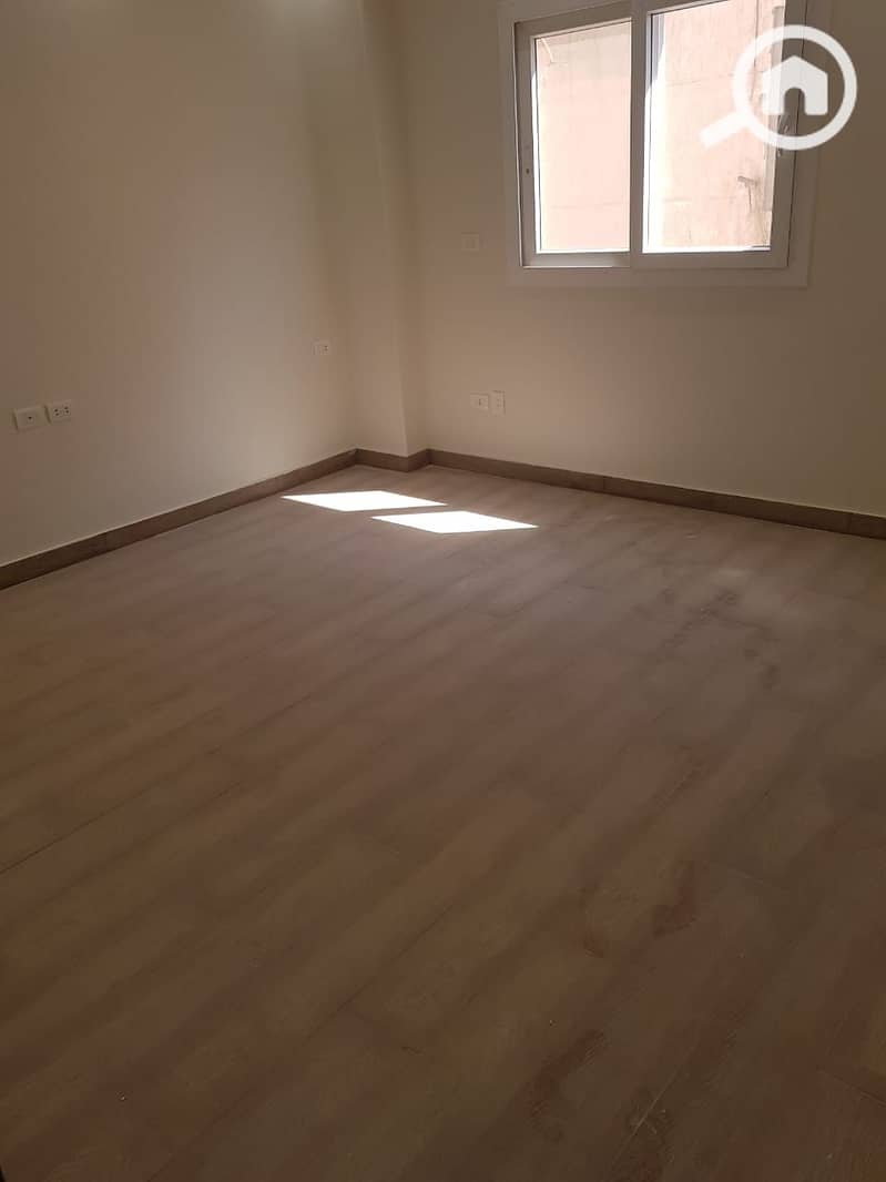 8 WhatsApp Image 2025-10-28 at 19.40. 38_45a5f6d4. jpg