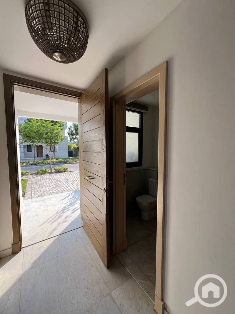 5 photo_2025-07-14_23-09-02. jpg