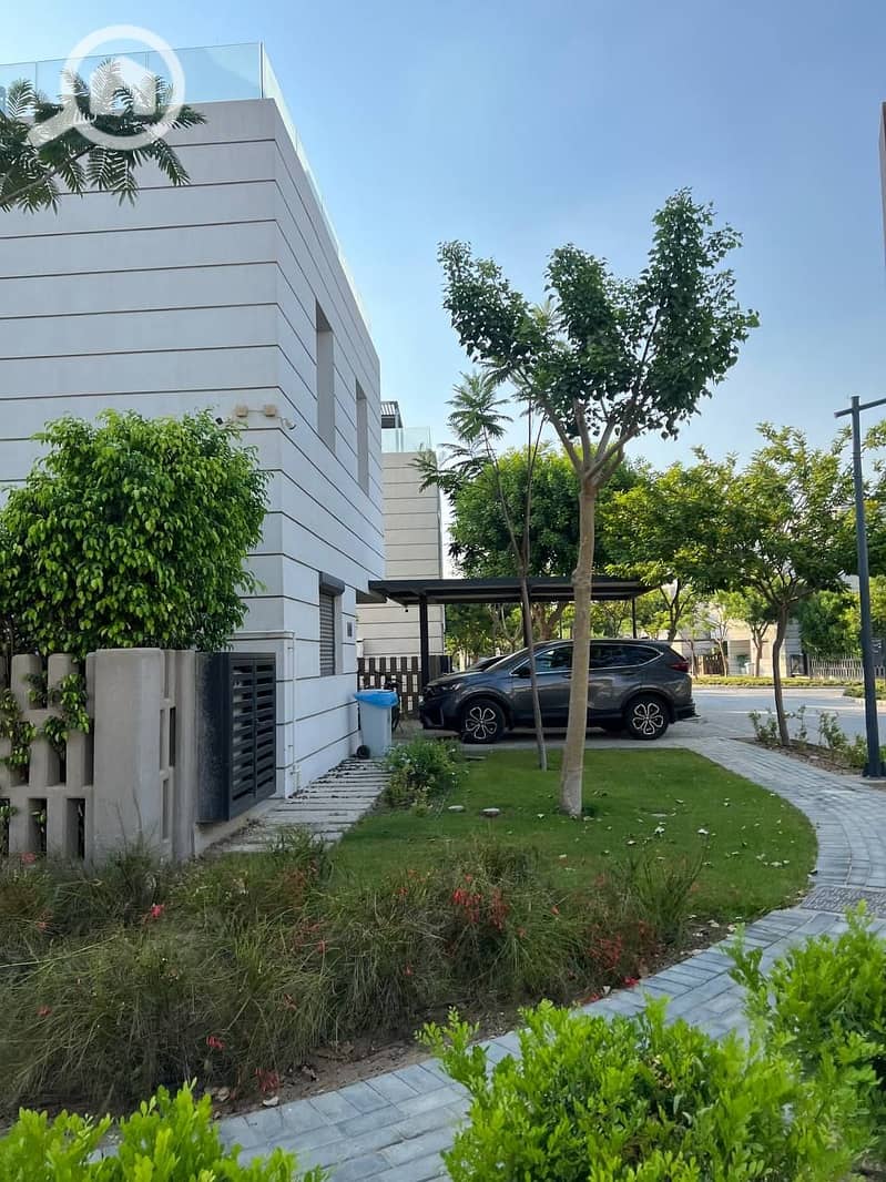 8 photo_2025-07-14_23-11-23. jpg