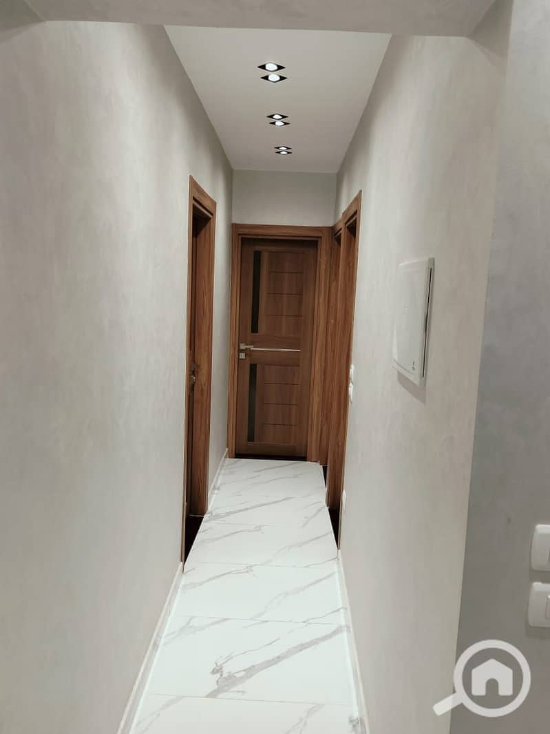 15 f1327cca-f348-4fe6-a089-5ba5e6ac299c. jpg