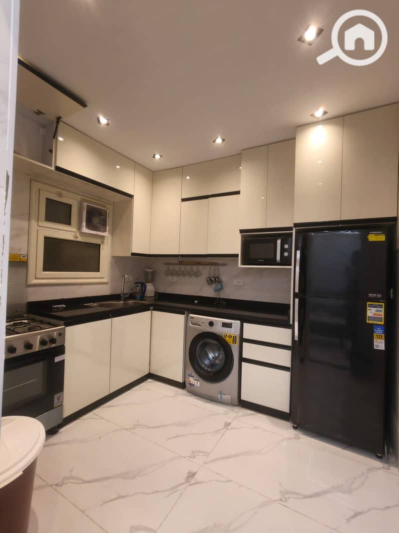 16 86974d2e-79c5-4be6-aed6-0d8d78ce1767. jpg