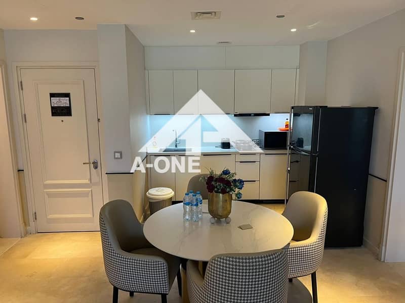 4 9fd5995e-6680-477e-9d0a-5103b46a48ce. jpeg