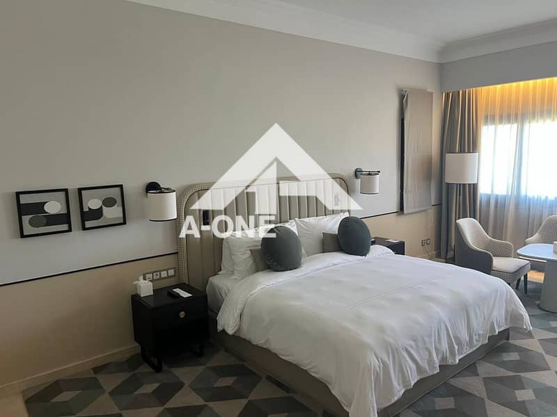 6 5f54d616-29ce-4349-8ed1-a3c89c421130. jpeg