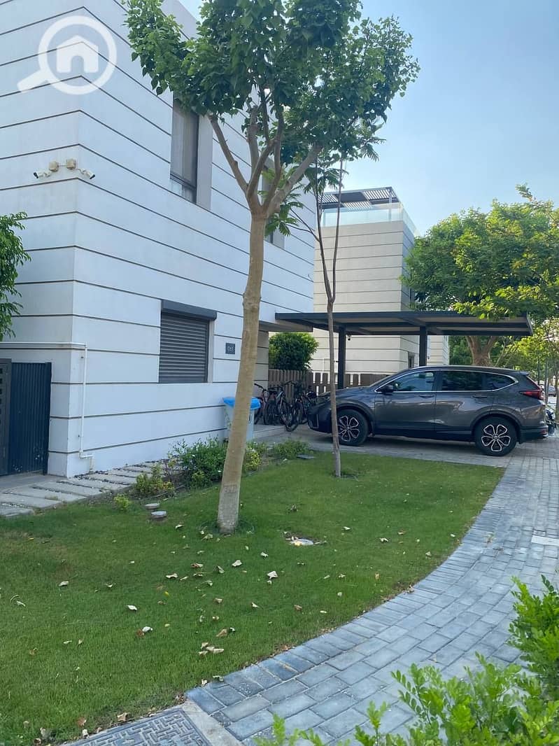 9 photo_2025-07-15_00-02-47. jpg