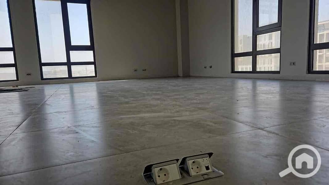 2 830c4028-443e-49c4-b6fa-d5b8c0cca421. jpg