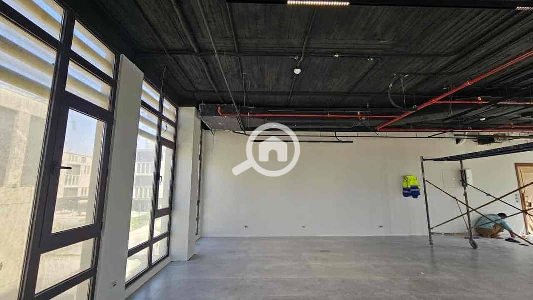 8 3aca5170-a00c-4162-8e5b-37b3819b0be3. jpg