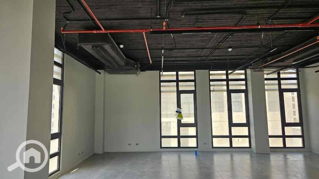 11 1e6999c4-b864-438a-8129-60e55836b1e4. jpg