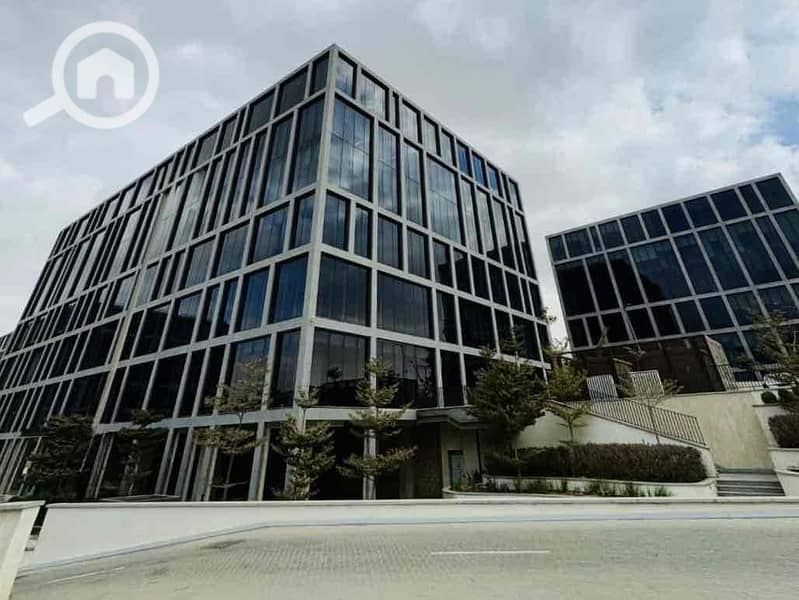 4 d6e16907-6018-472f-8305-7666d64caba5. jpg