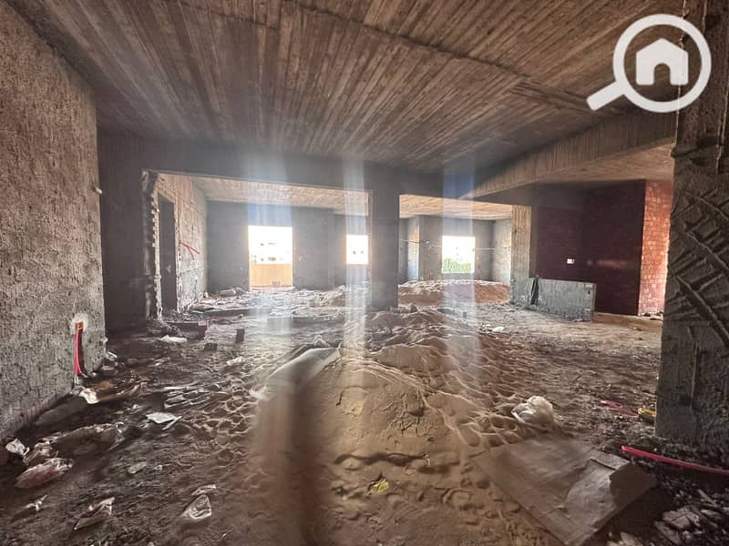 3 PHOTO-2025-09-27-13-14-17 2. jpg