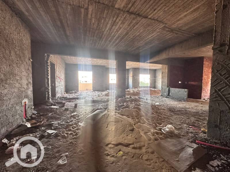 5 PHOTO-2025-09-27-13-14-17 2. jpg