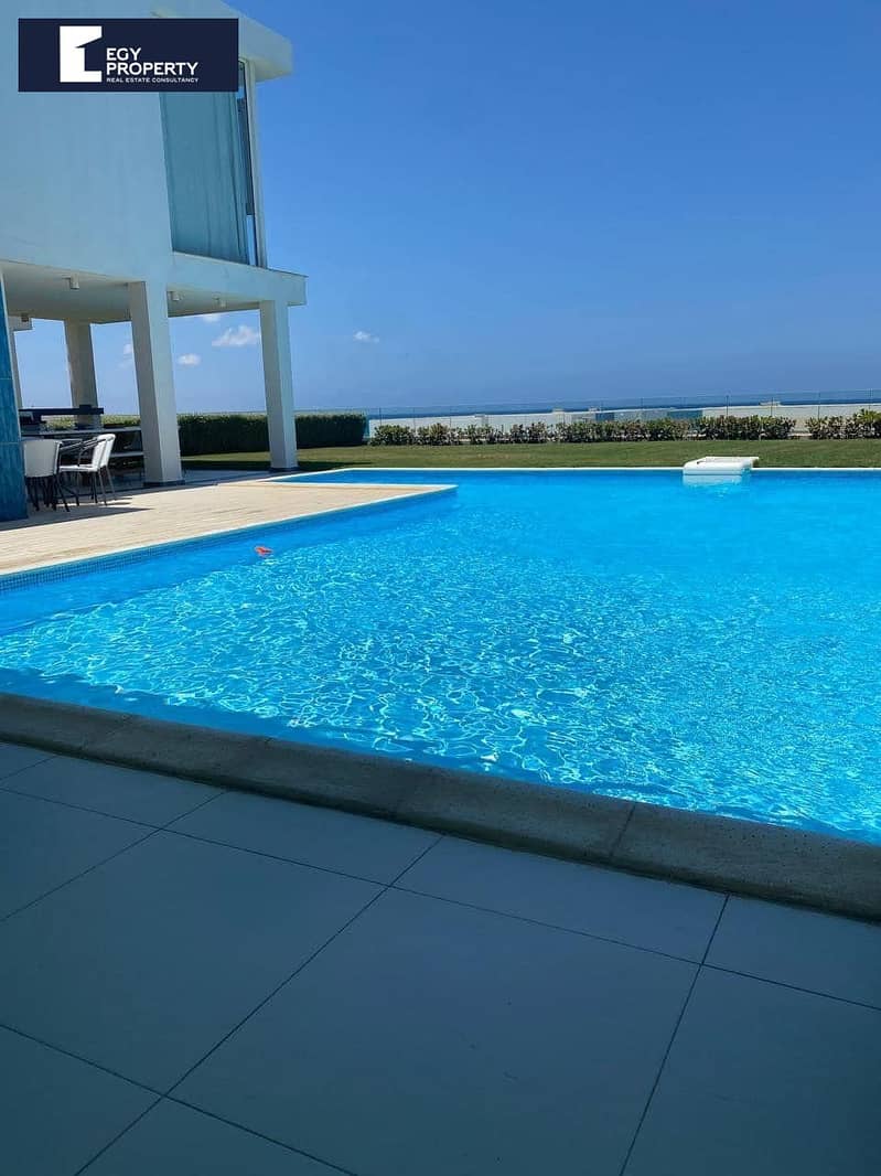 3 6e6f47cf-d773-4676-9ed3-2f077b6f03ba. jpg