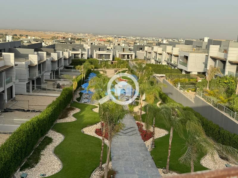 4 WhatsApp Image 2025-10-06 at 4.36. 18 PM (3). jpeg