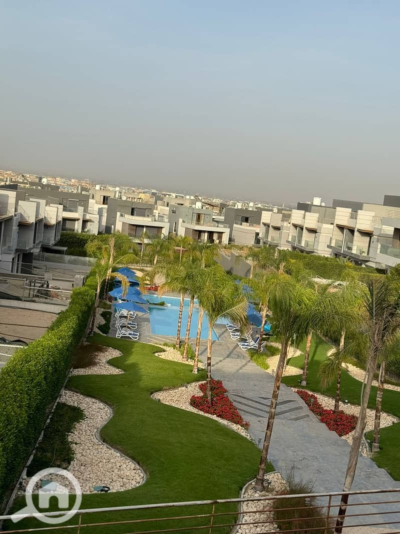 7 WhatsApp Image 2025-10-06 at 4.36. 15 PM (2). jpeg