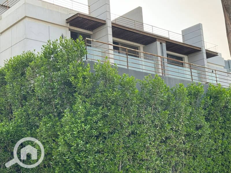 11 WhatsApp Image 2025-10-06 at 4.36. 20 PM (1). jpeg