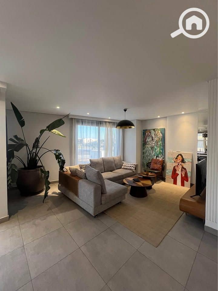 7 517244422_732171756216172_4851245167313360657_n. jpg