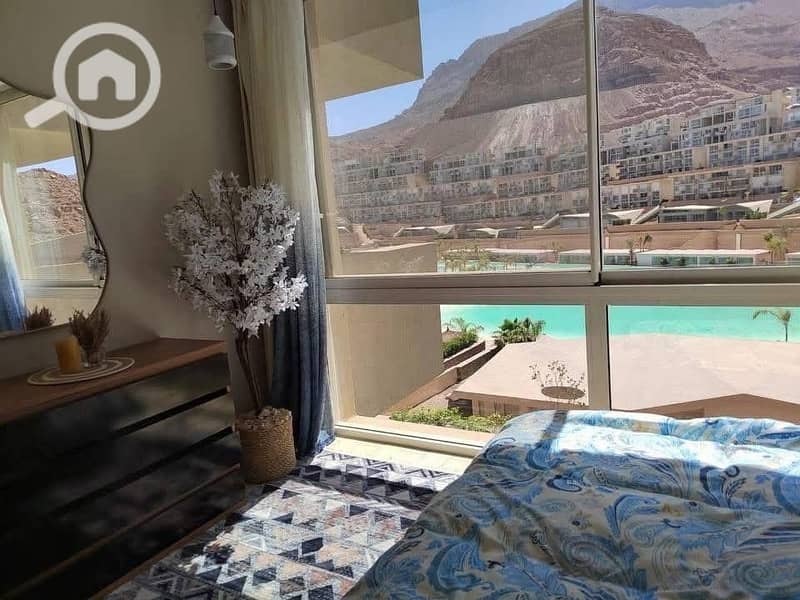 4 505806288_3920744421521704_282869425570767456_n. jpg