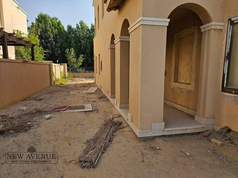 4 WhatsApp Image 2025-10-28 at 17.01. 12_1fd871bd. jpg