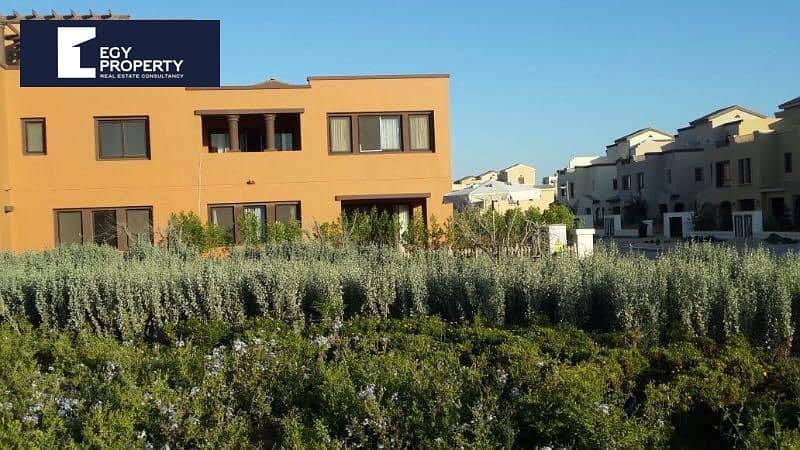 2 _files_23d240f3-c188-4d1d-9fb5-ac6dbf1556acf71888. jpg