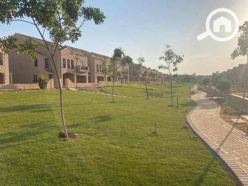 9 fca59947-2a46-4821-b4ba-c13dc9274181. jpg