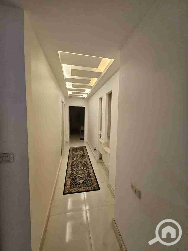 9 motion_photo_2594606392939731619. jpg