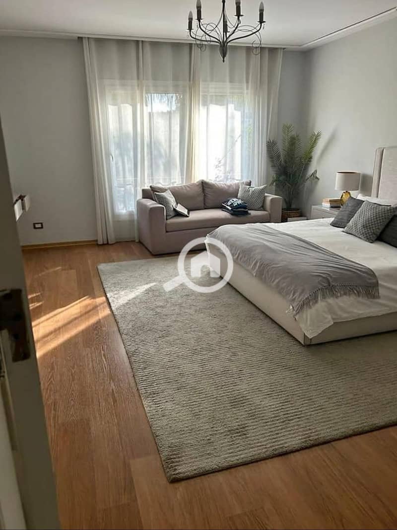 4 green square8. jpg