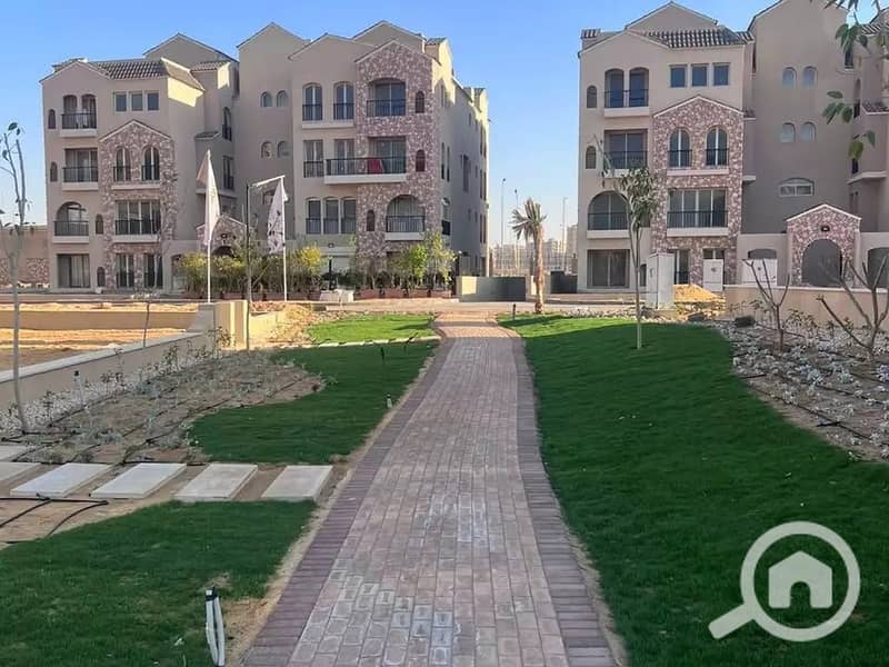 8 green square2. jpg