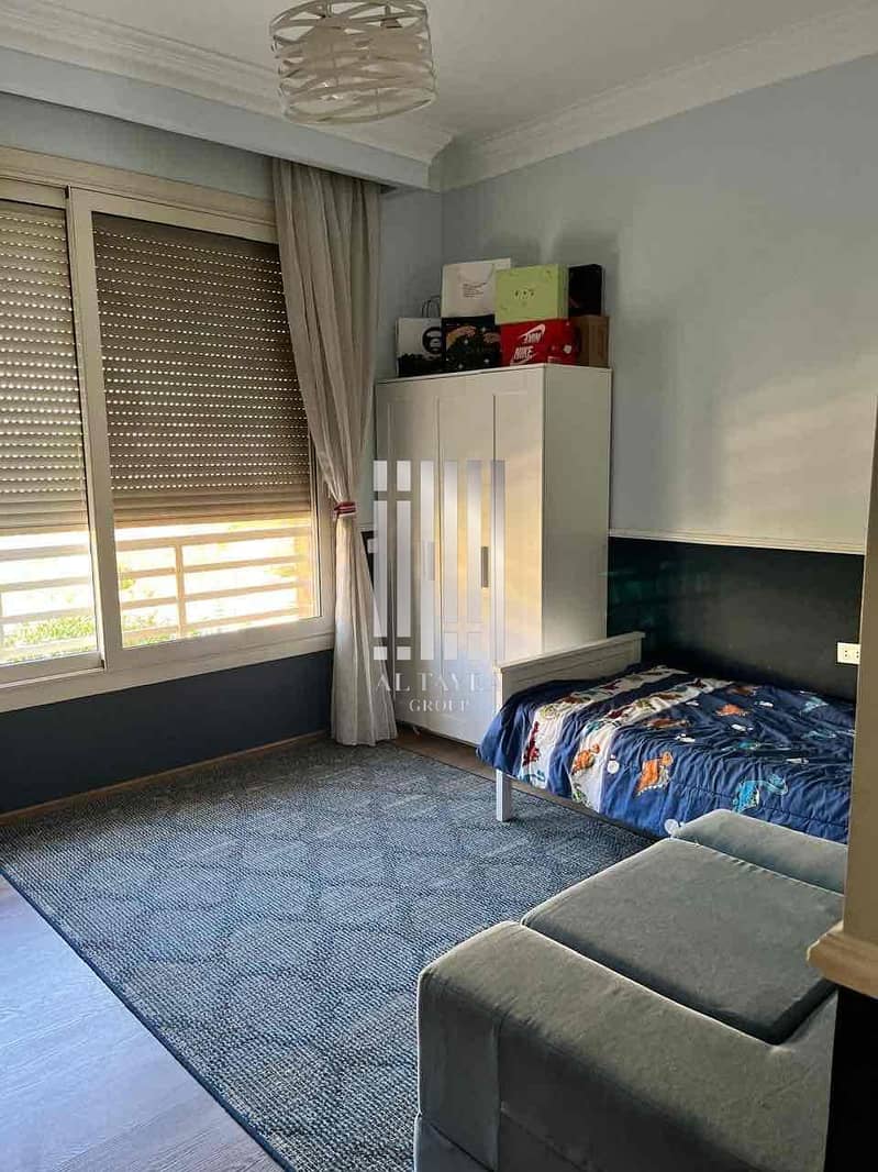 3 016e5d85-9c52-4505-a585-cf595752b6a9. jpg