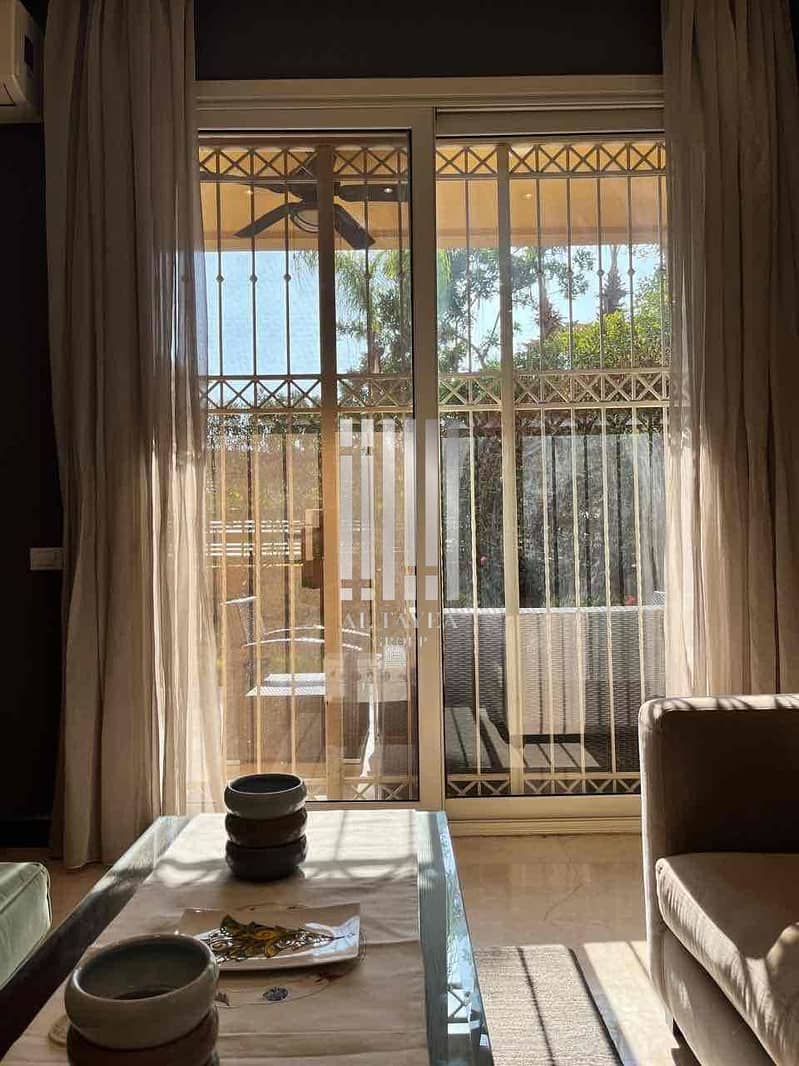 7 83d7d552-f956-4fa7-979c-7c111062e592. jpg