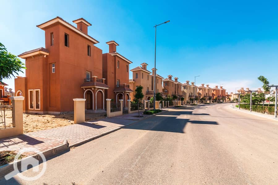 4 Nyoum-October-ADH-Porto-6-1-scaled. jpg