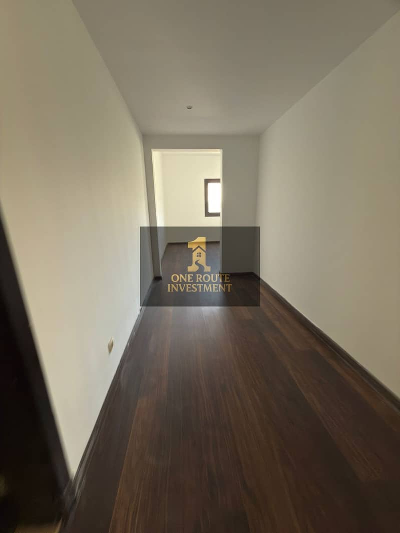 7 WhatsApp Image 2025-09-25 at 3.44. 21 PM (1). jpeg