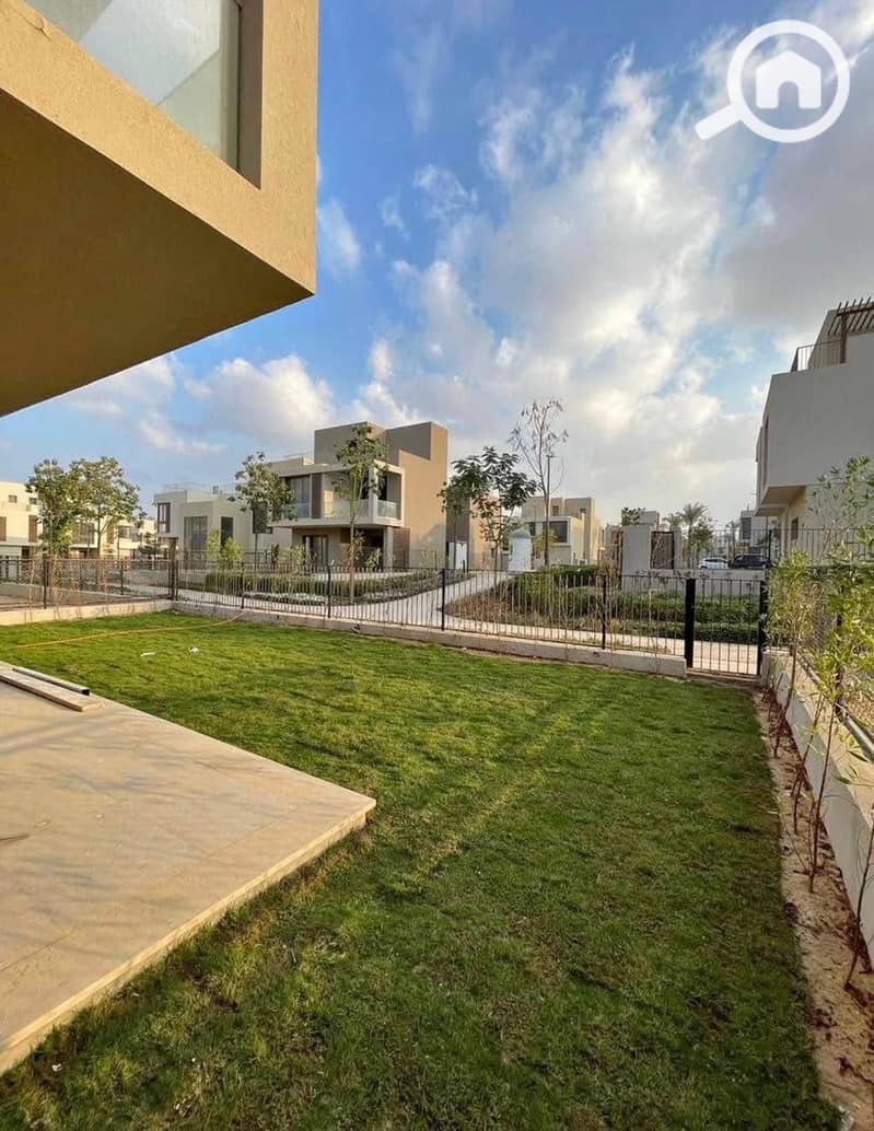 9 09e7f9e4-78ea-4cd0-95d1-99e1e5120826. jpg