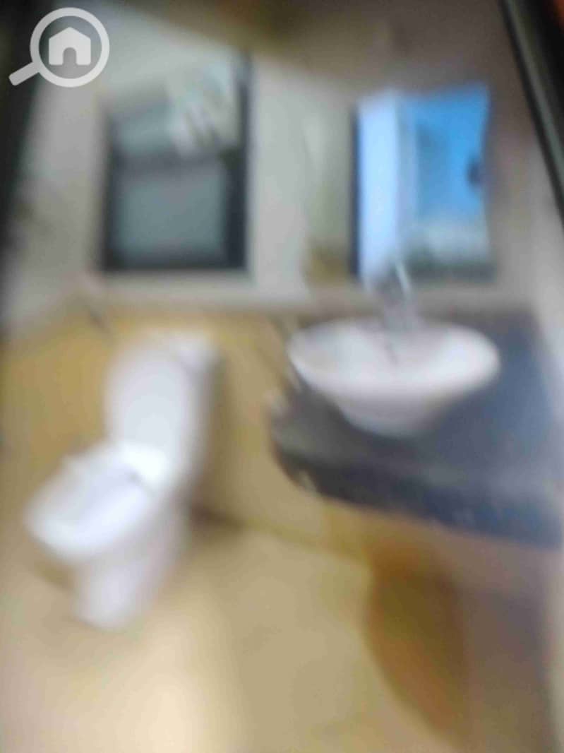 2 ٢٠٢٥١٠٢٨_٢٠٥٧٠٩. jpg