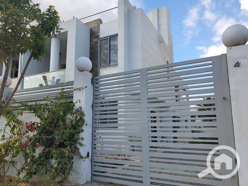 2 644c20ba-d67f-4f8b-bd13-c770a3268b19. jpg