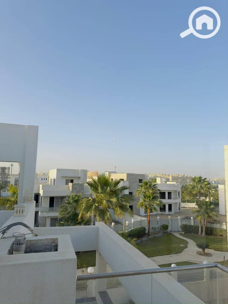 4 7e2cdfad-c43f-4452-be06-ad32356a573f. jpg